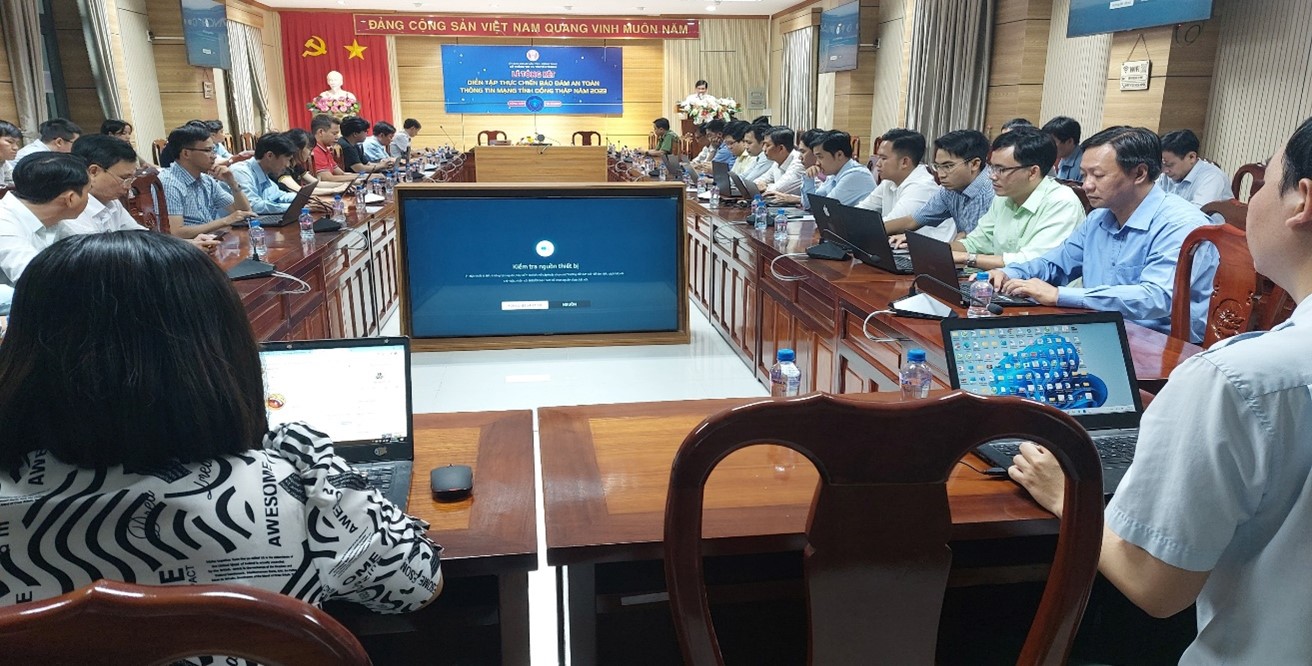 https://chuyendoiso.dongthap.gov.vn/documents/11370799/14247635/quang+canh+dien+tap.jpg/63d91083-0855-d5fe-76d6-e3ccdfc15c8c?t=1703815220057